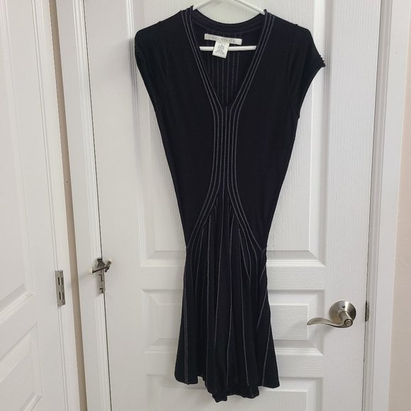 Hourglass black dress - Picture 1 of 4